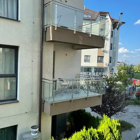 Toscana Apartments Otopeni Exterior photo