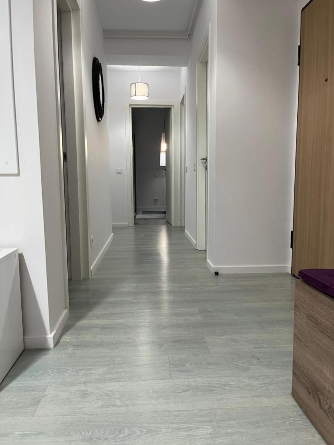 Toscana Apartment Otopeni